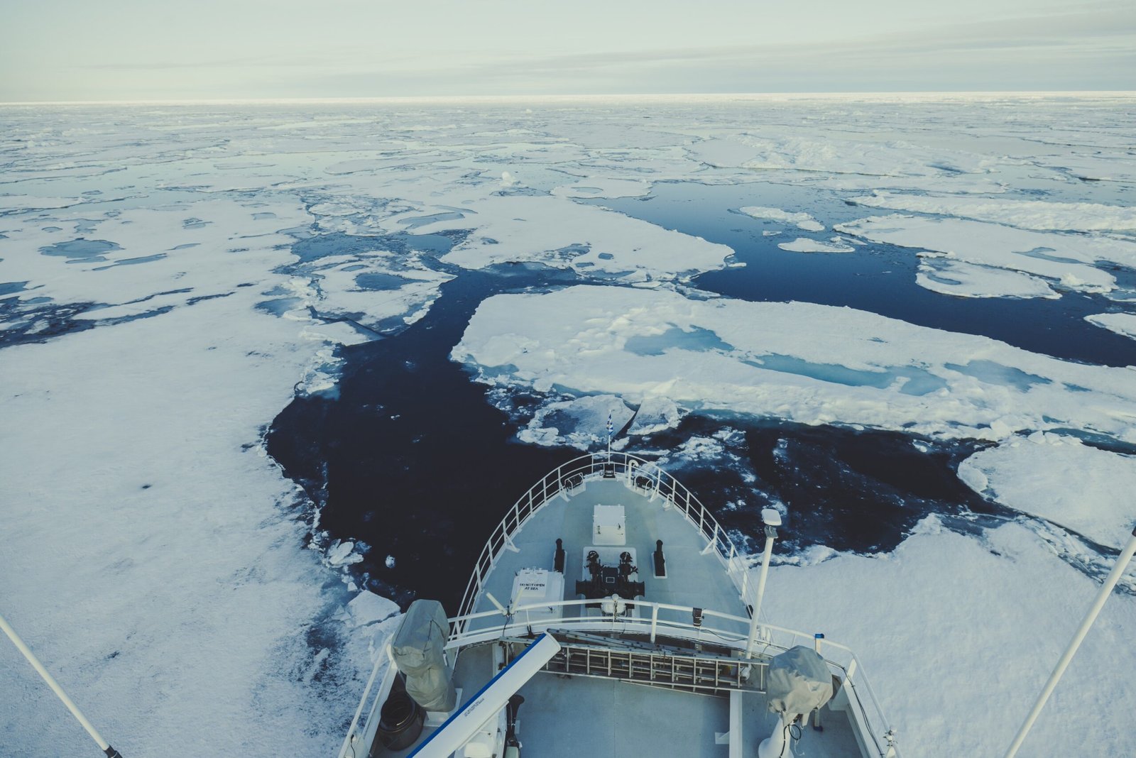SVALBARD_Timon_13-1-scaled